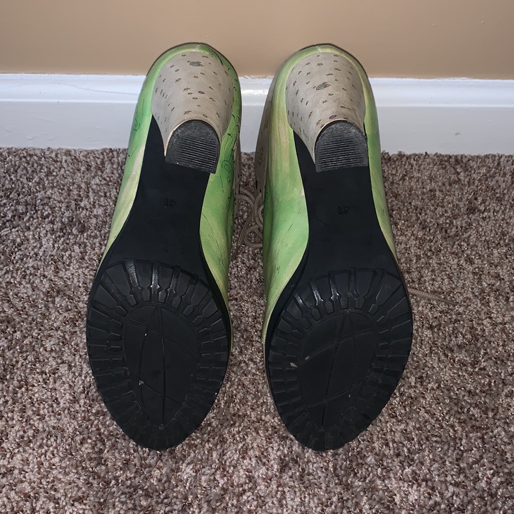 DoGo Women’s Booties - Picture 7 of 8